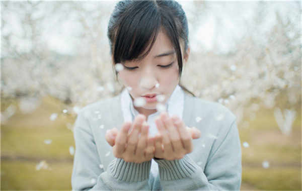 龙州怀孕后验血多久可以知道男女(怀孕后多久可以验血检查出来)